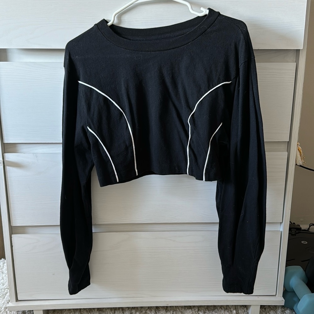 Urban outfitters cropped long sleeve